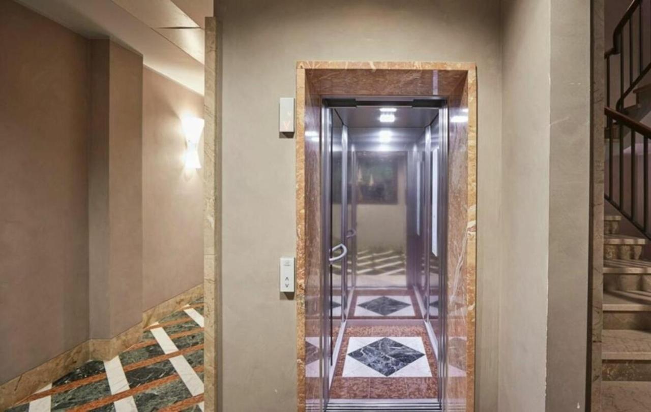 Palazzo Beltrade By Halldis Milano Eksteriør billede